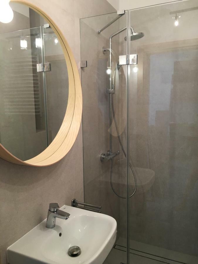 Shoq Studio Nice Apartment With Private Parking Krakow Dış mekan fotoğraf
