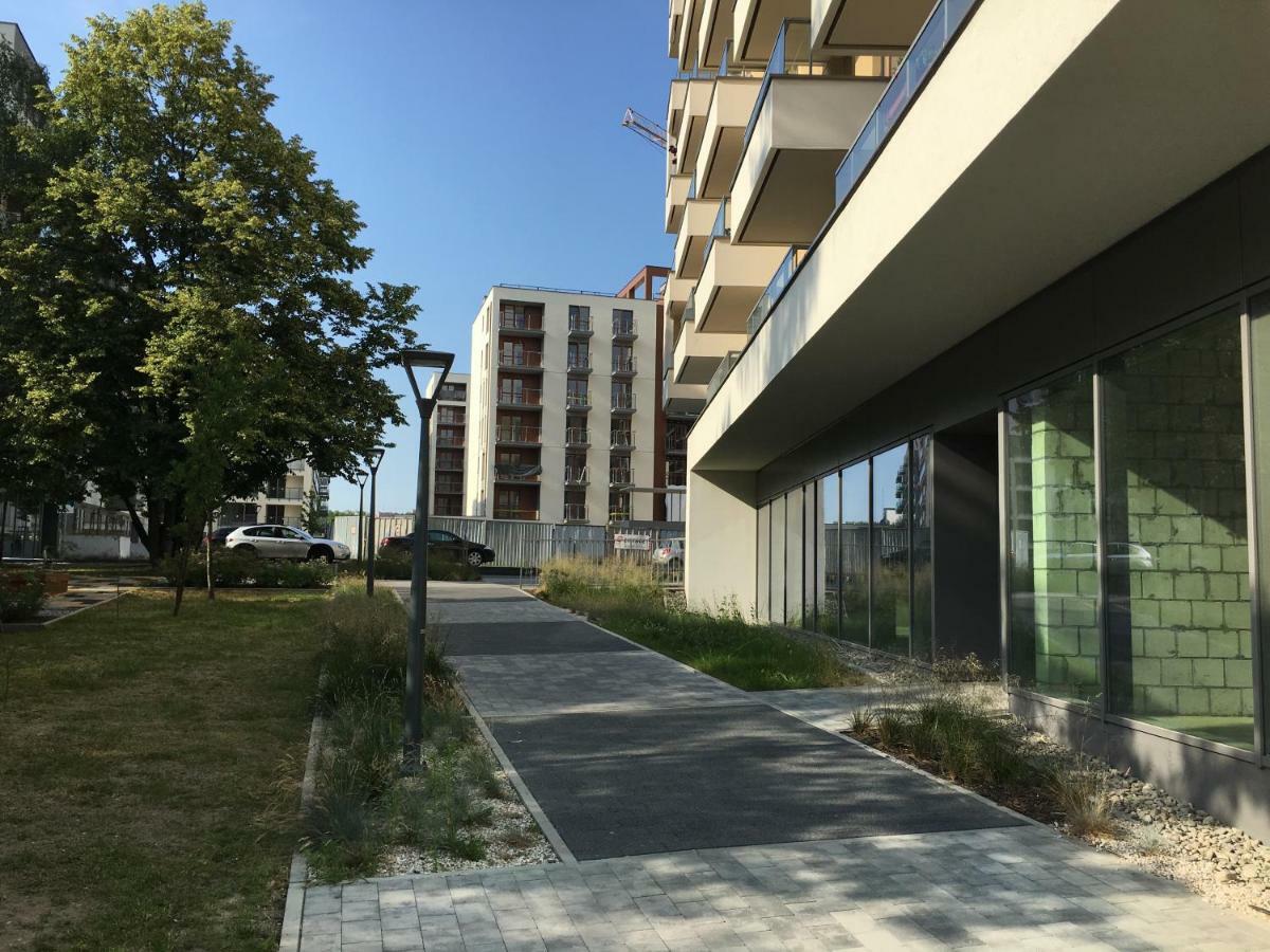 Shoq Studio Nice Apartment With Private Parking Krakow Dış mekan fotoğraf